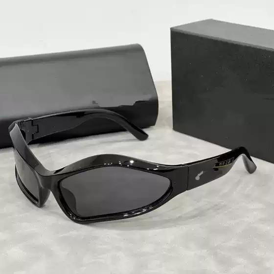 Oversized Y2K Ombre Oval Sunglasses for Women Men, Trendy Hip Hop Statement Shades