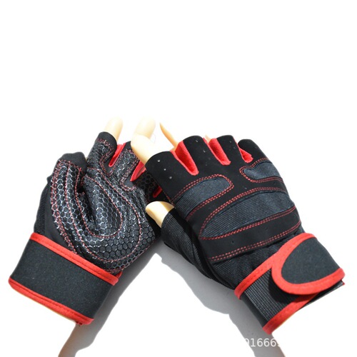 厂家直批举重单杠杠铃防起茧半指手套加长腕带透气防滑健身男女通