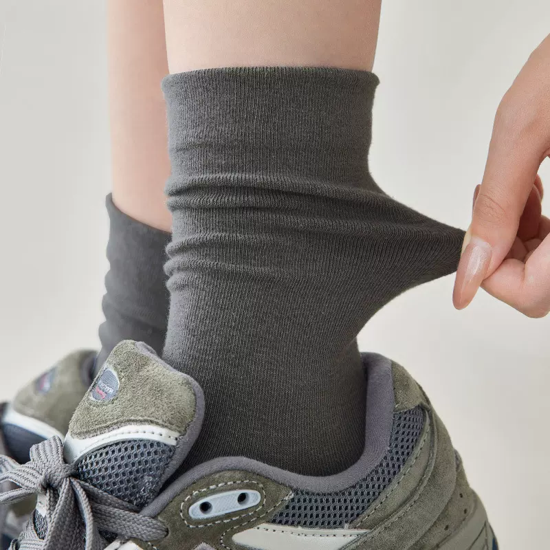堆堆袜子女中筒纯棉袜秋冬防臭吸汗月子袜百搭纯色女士无骨袜批发
