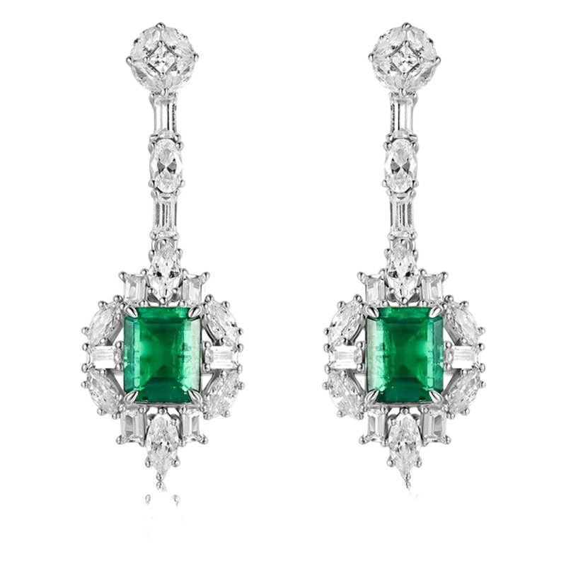 Transmisión en vivo transfronteriza nuevo Pendientes de esmeraldas de cultivo de plata S925 Pendientes de gemas con incrustaciones de mujer, estilo retro noble europeo y americano
