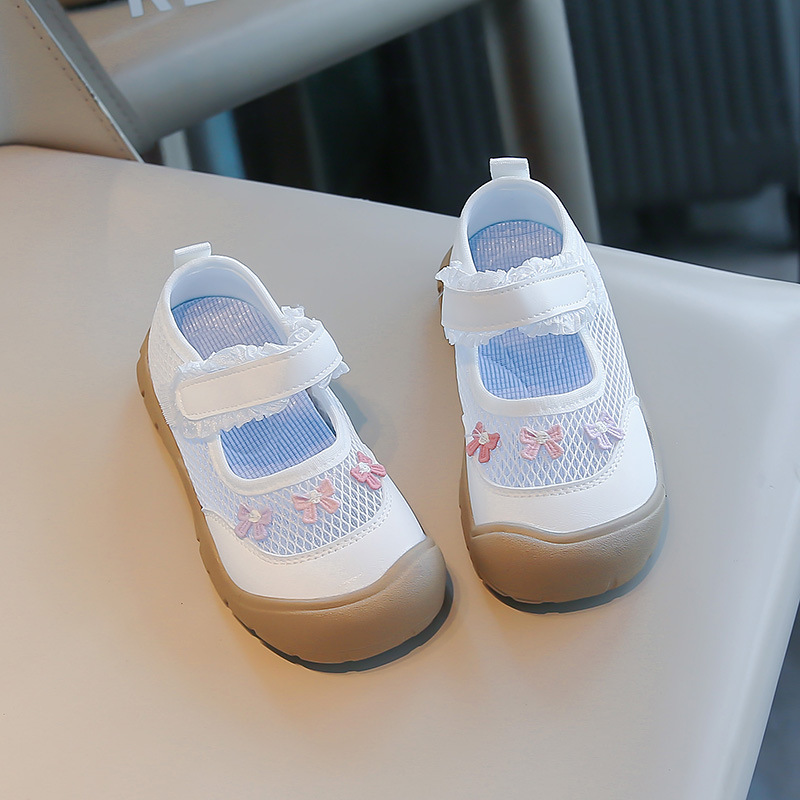Zapatos deportivos para niños 2026 zapatos de verano niñas zapatos de red transpirables dulces zapatos princesas zapatos casuales para bebés con suela suave zapatos simples image 7