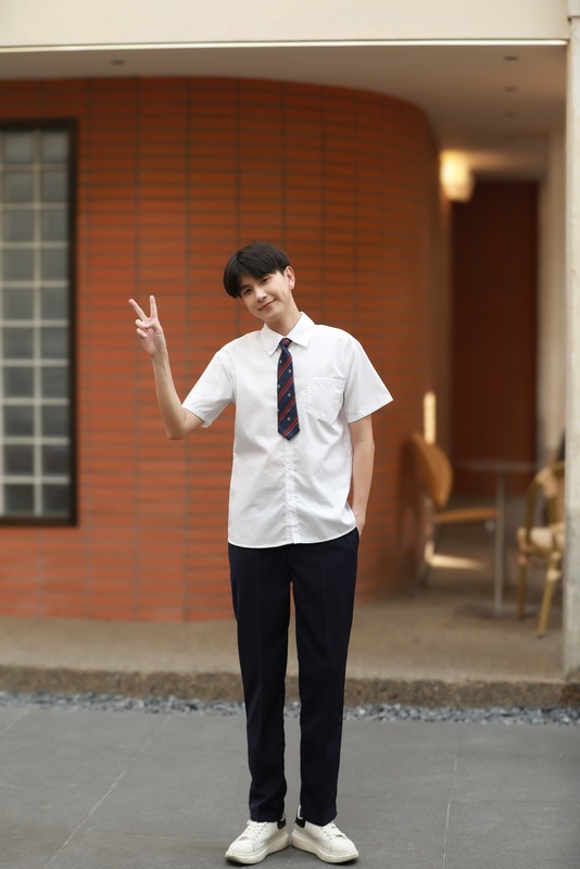紅歌会合唱公演服中学高校生運動会クラス服ロングスカート詩朗読コンテスト衣装男女|undefined