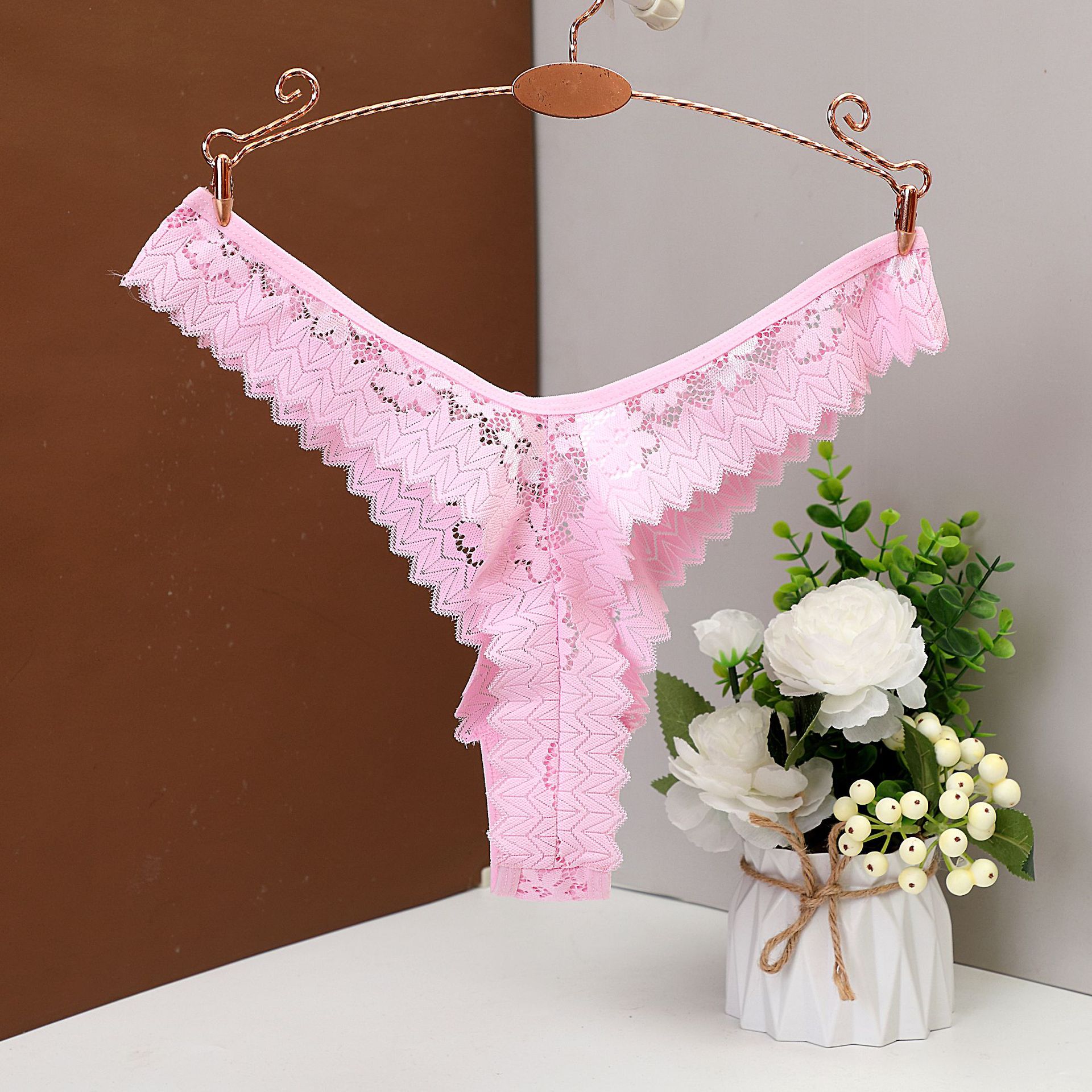 Solid Color Flower Low Waist Thong Panties display picture 14