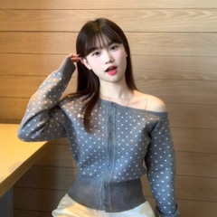 针织衫女秋季新款韩系灰色波点长袖斜肩修身显瘦收腰长袖开衫上衣