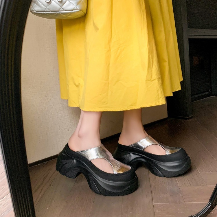 Dép sandal nữ da thật họa tiết da báo đế xuồng cao gót 9 cm — Trang chủ, màu đen, bạc chi tiết 91