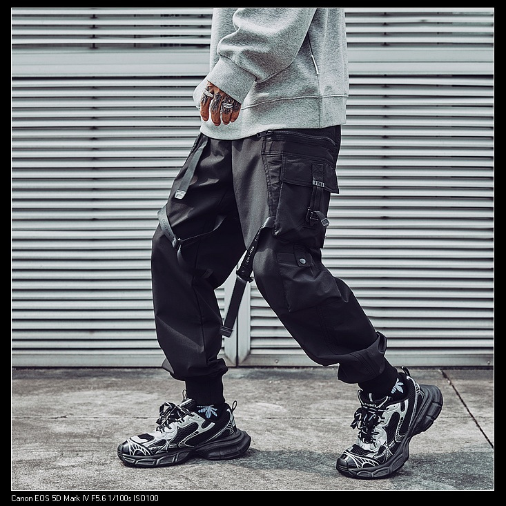 Functional style overalls men's national fashion brand loose ankle-tied heavy industry tactical multi-pocket umbrella pants motorcycle charging trousers Functional style overalls men's national fashion brand loose ankle-tied heavy industry tactical multi-pocket umbrella pants motorcycle charging trousers