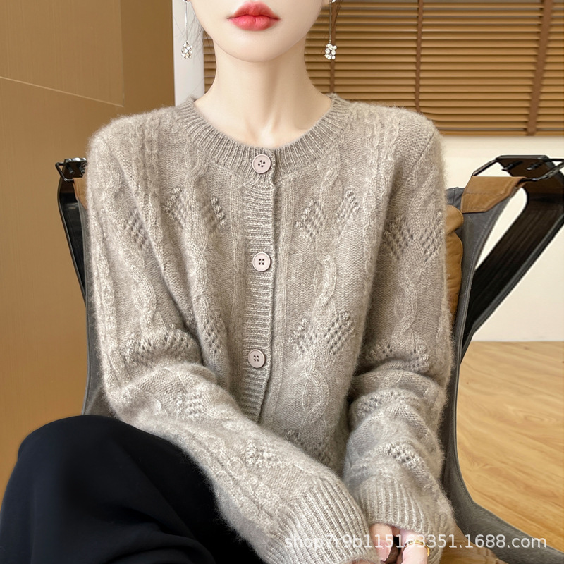 New autumn/winter Maillard-colored pure wool round neck knitted cardigan, long sleeves, elegant solid color, hollow-out, versatile top.