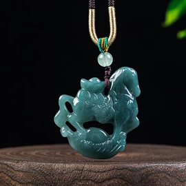 翡翠项饰;天然玉石项饰;翡翠手饰