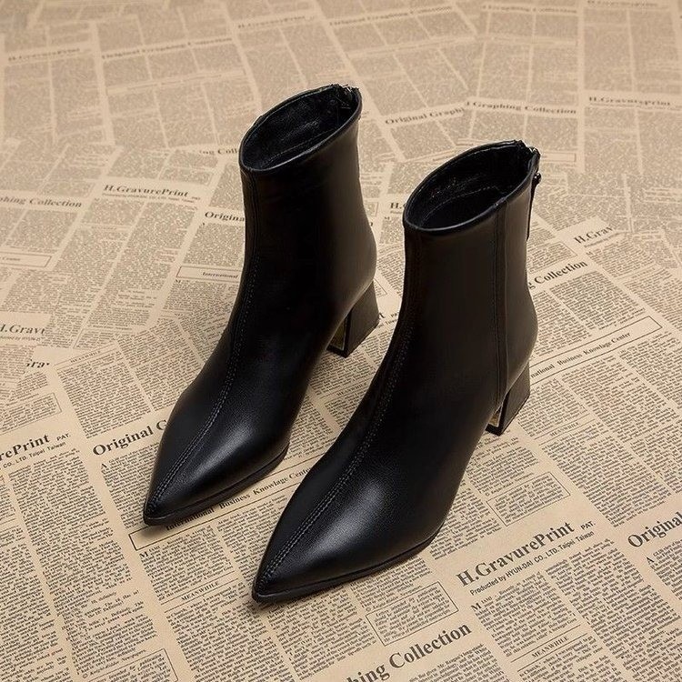 French-Style Pointed-Toe Chunky Heel Fashion Boots for Women, Suitable for Spring, Autumn, and Winter, with Plush Lining, Elegant Back Zipper, Mid-Calf, Slim-Fit Martin Boots for Women