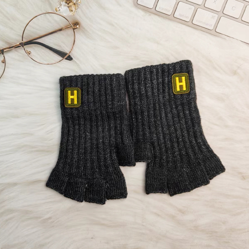 Guantes de otoño e invierno de los hombres de punto caliente a prueba de frío medio dedo aprendizaje montar ocio al aire libre simple moda coreano versátil estudiante