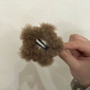 星の光が輝いています。|undefined