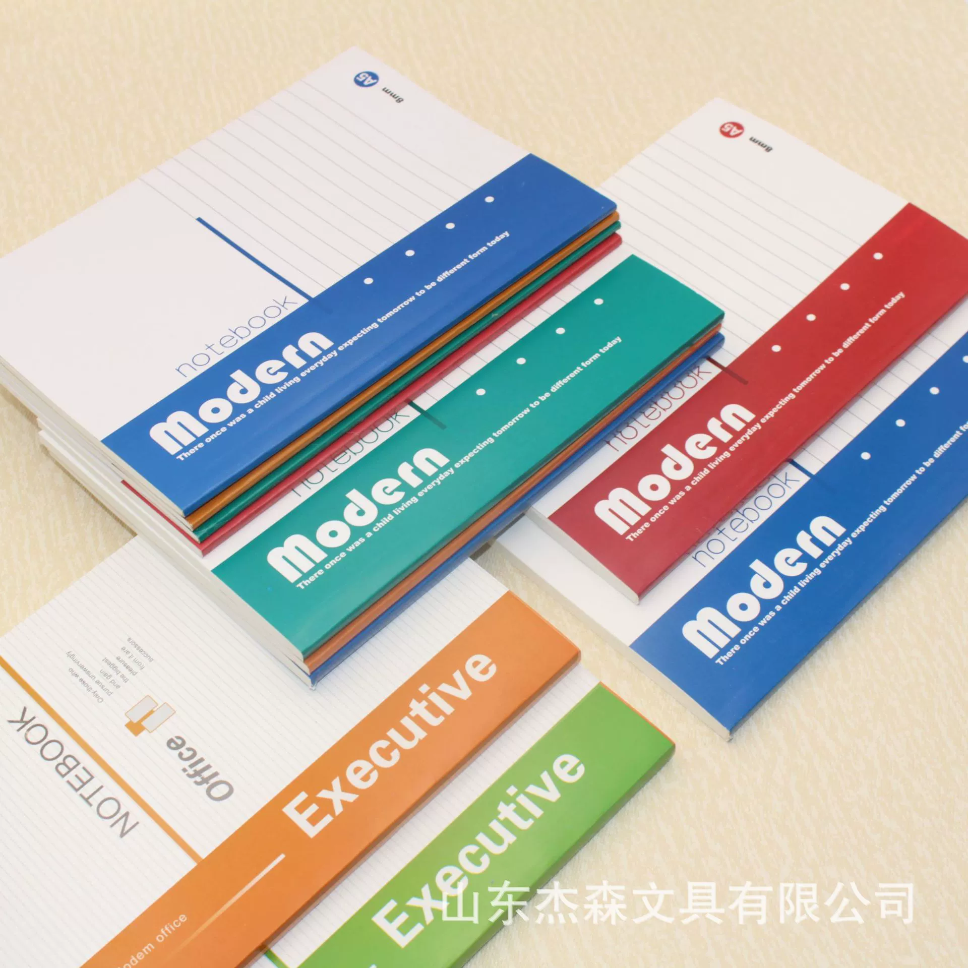 Notebook Ruihao A5 softcover, 32K (≈20×14 cm) lined 8 mm, multiple page options
