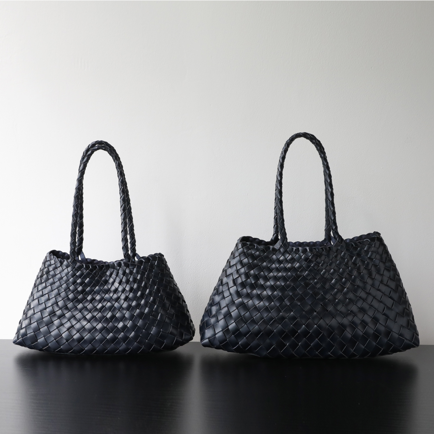 Niche Luxury Full Grain Cowhide Hand-Woven Basket Bag Retro Artistic Versatile Handbag Underarm Bag - Thumbnail 6