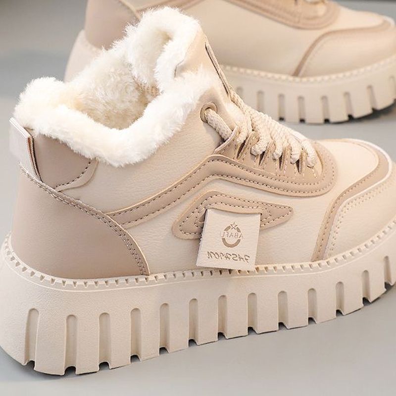 2025 invierno nuevo inches de terciopelo alto zapatos de papá de moda estudiantes pequeños zapatos blancos casuales aumentan la altura de suela gruesa coreana