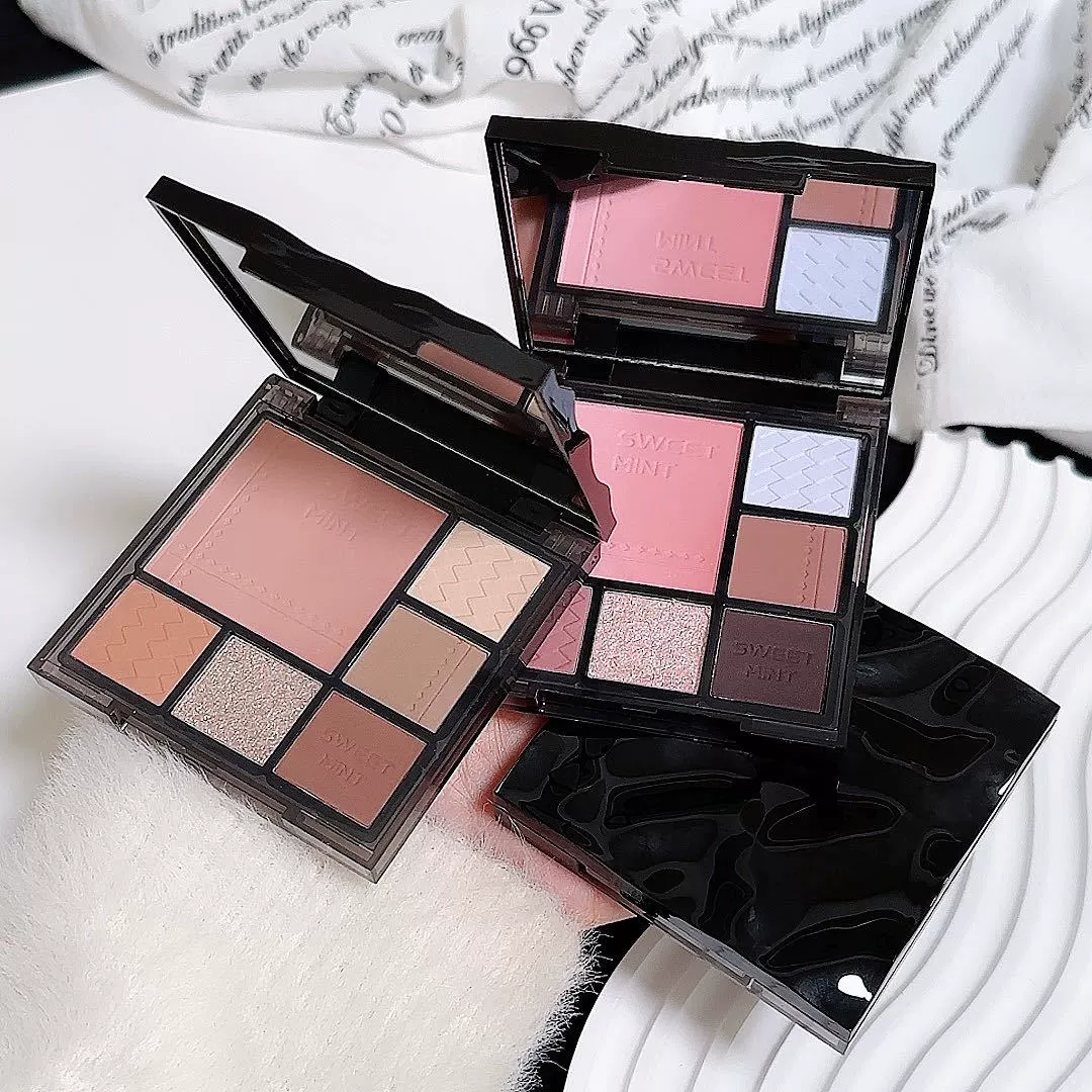Eyeshadow palette, eye shadow, highlighter, universal complex face blush, gradient, high-quality style