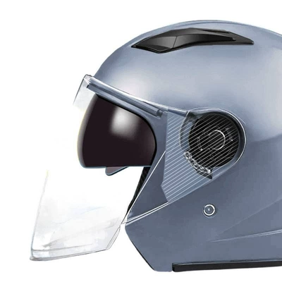 Auto Parts and Accessories — Universal winter helmet
