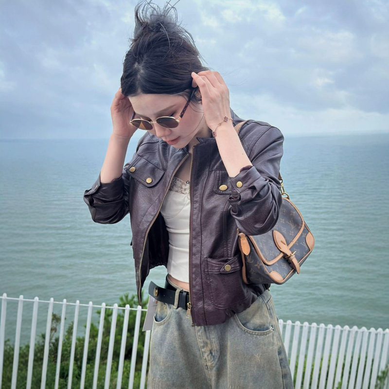 Super popular PU leather jacket for women, autumn/winter 2026 new style, this year's trending hot-selling leather jacket, short top from the live stream