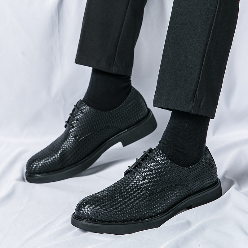 Zapatos de cuero para hombres de negocios casuales de moda británico novio coreano zapatos de boda de cuero para hombres zapatos de cuero de altura baja
