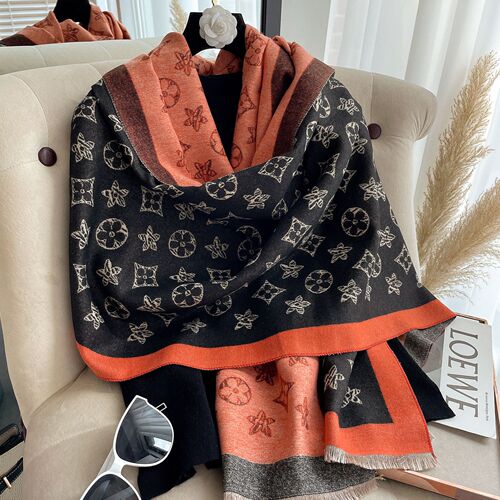 Office tassel shawl five-pointed star scarf for women autumn and winter new imitation cashmere European and American thickened warm dual-purpose scarf