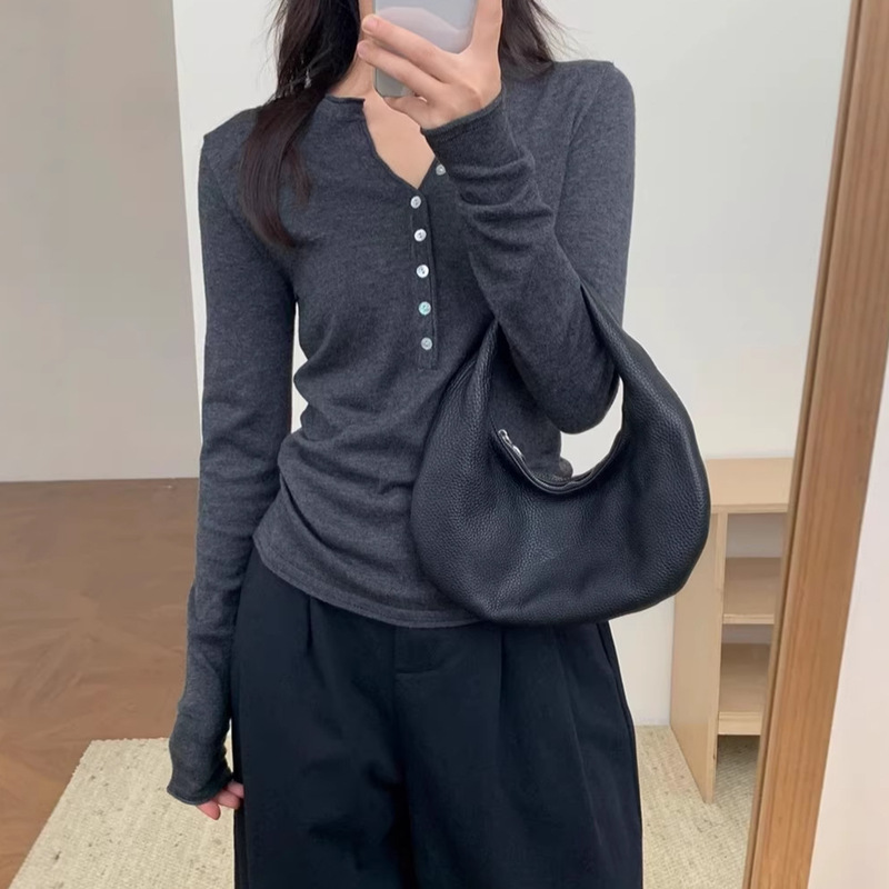 Old Money Style Henry Collar Shell Button Long-Sleeve Wool Knit Sweater for Women, 2025 Autumn Casual Slim-Fit Base Shirt