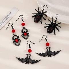 ハロウィーンレトロゴシック風スパイダーペンダントイヤリング個性ファッション女性アクセサリーシンプルな昆虫耳飾り卸売り