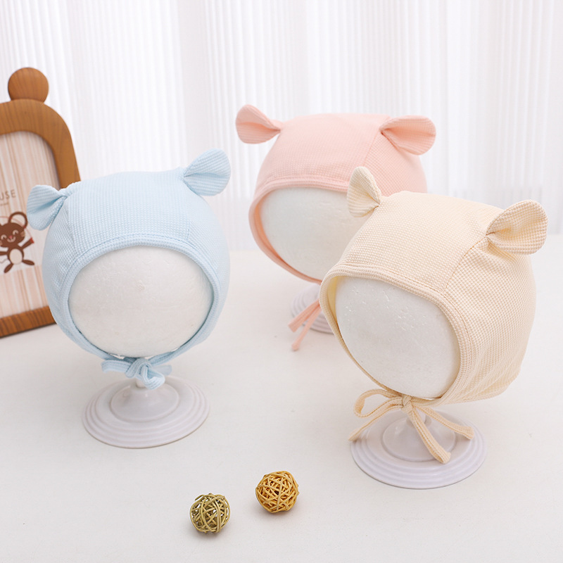 Sombreros para bebés primavera y otoño pequeños meses bebés simple sombrero de protector de orejas de color sólido lindo estilo de orejas gorra de algodón