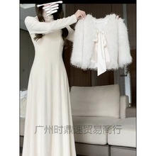 加绒加厚搭配一整套小个子洋气气质套装白色斗篷针织连衣裙两件套