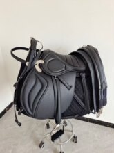 �¿�Ӣʽ�C�ϰ��p�ǎ��R���Ӵ�С���R���R���̾��R�g��