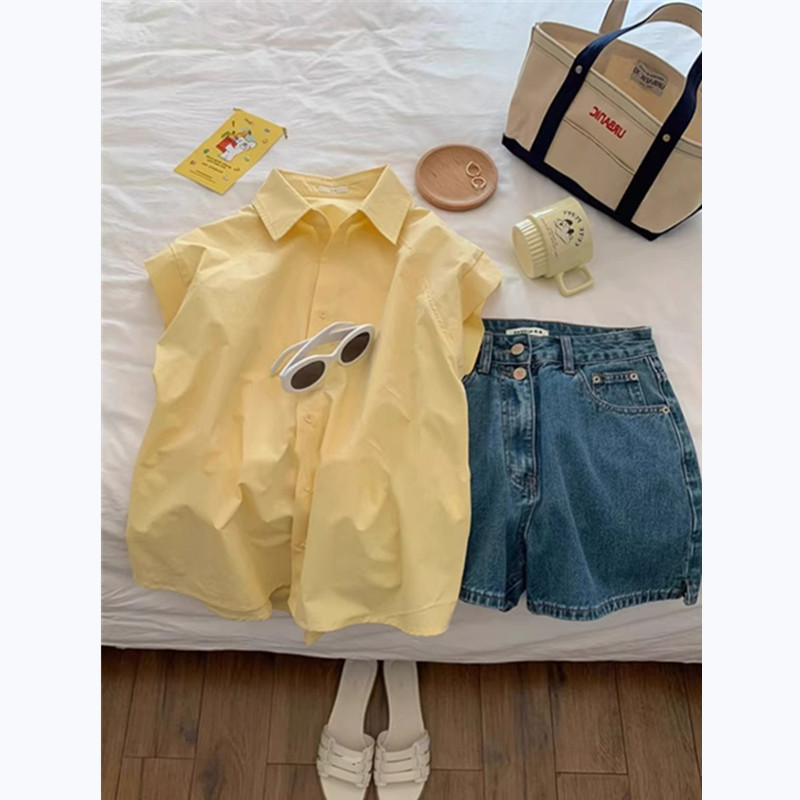 Summer yellow retro shirt