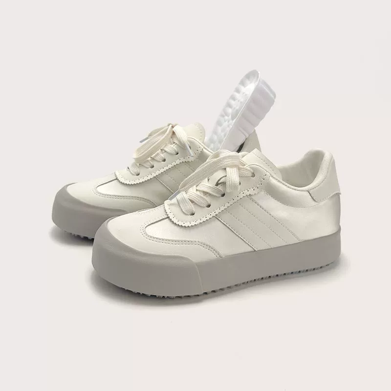 6647 Внутреннее увеличение белой дикой обуви на толстой подошве немецкая тренировка женская 2025 новая весна и осень легкая повседневная спортивная доска