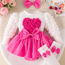 跨境外贸女婴爱心泡泡袖哈衣连体裙蝴蝶结裙摆配发带袜子三件套装