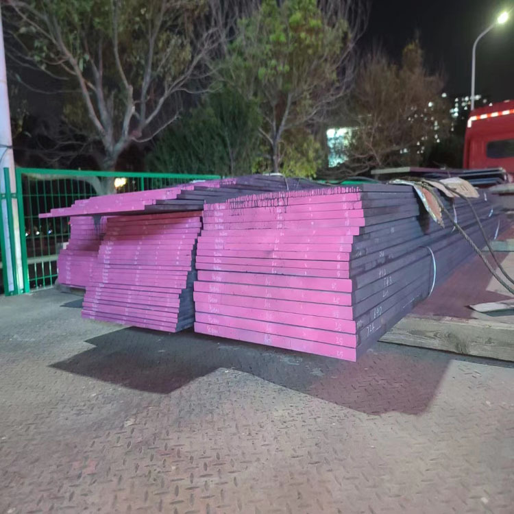 供应3Cr17Mo镜面抛光模具钢 3Cr17Mo磨光圆钢3Cr17Mo圆棒