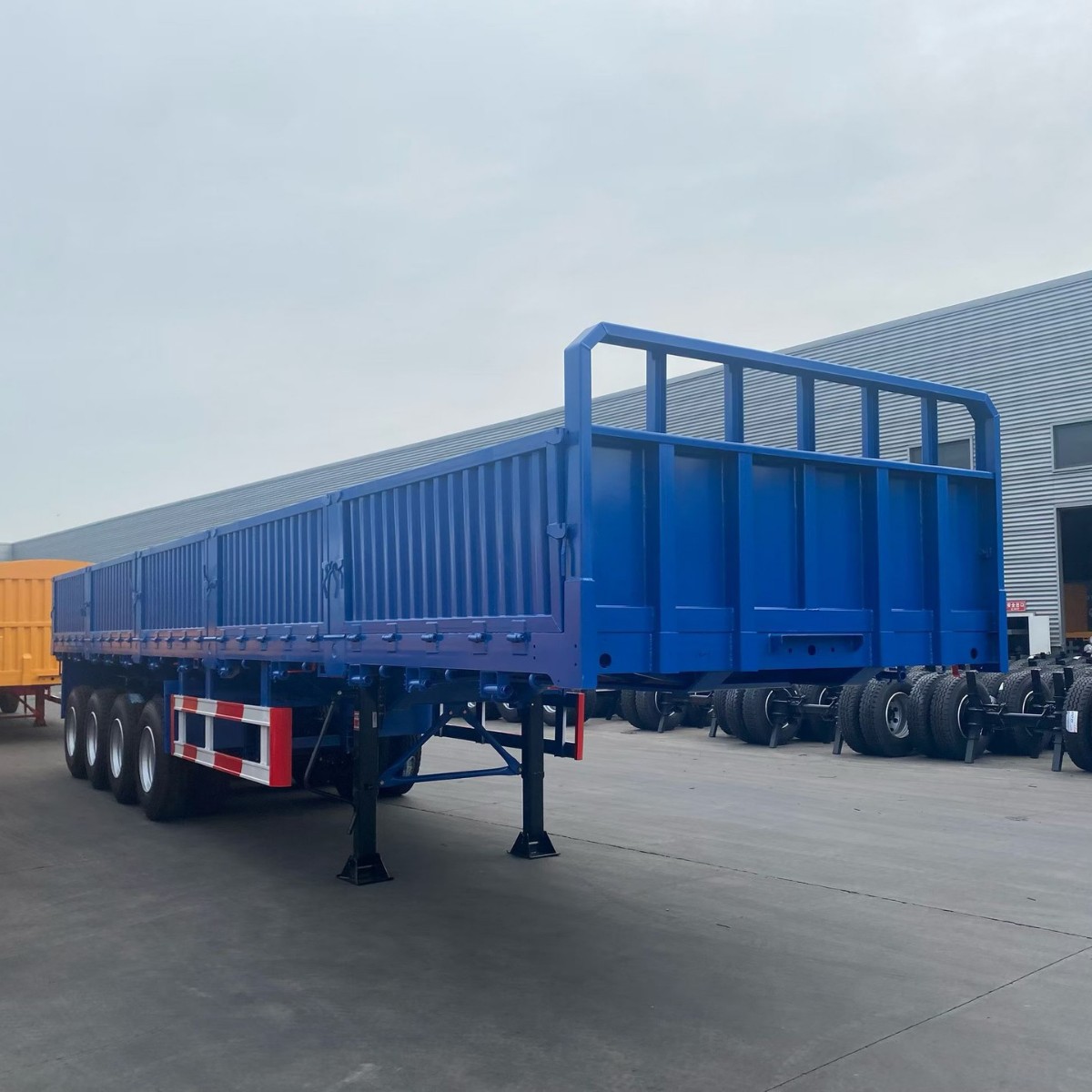Foreign trade 13m heavy-duty flatbed trailer, 4-axle semi-trailer, heavy-duty transport semi-trailer, trailer