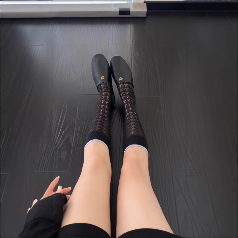 とても見栄えがします〜。女性用フェニックステール中空アイスシルクパイルソックス春夏新作薄型通気性ミッドカーフソックス|undefined