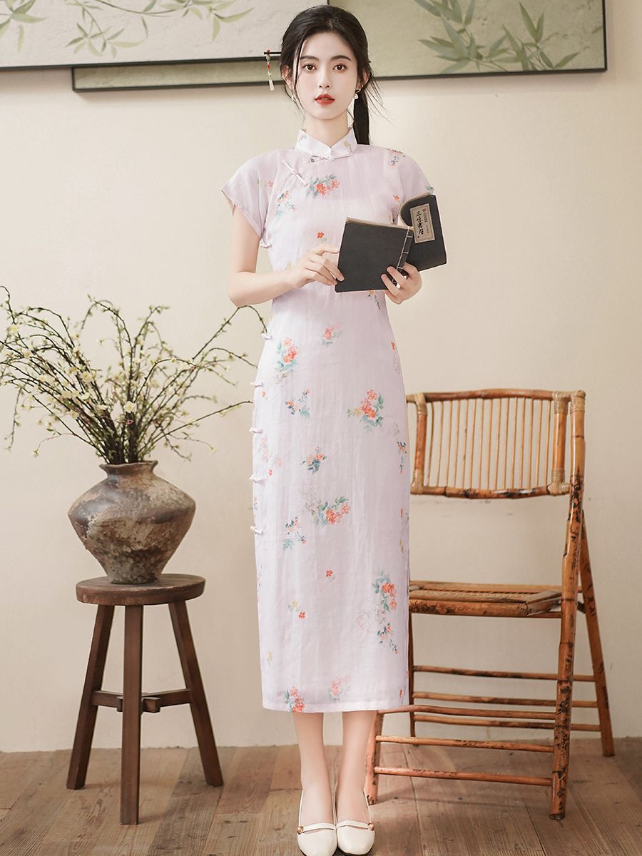 Summer lightweight elegant cheongsam