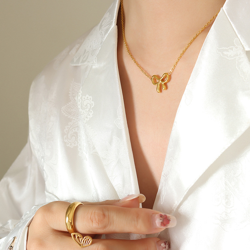European and American ins style Kawaii niche design bow pendant necklace Personalized fashionable all-matching collarbone chain jewelry
