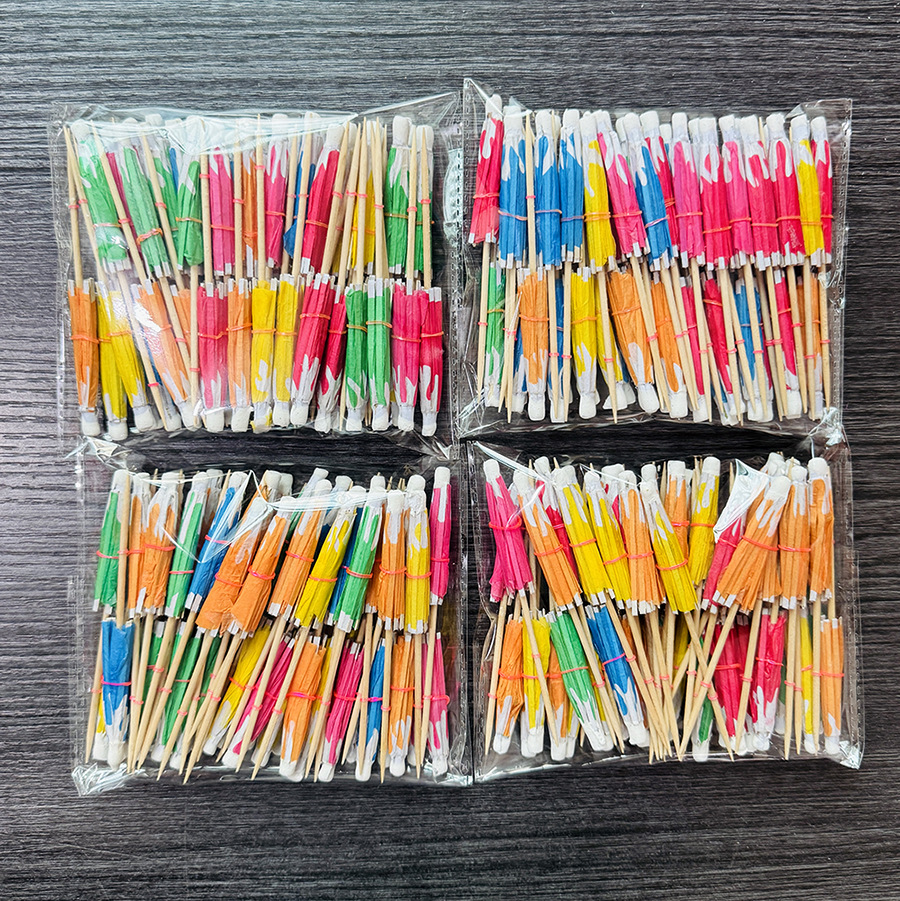 Decoración de fiesta transfronteriza hawaiana paja fruta paraguas palo 3D panal palo sandía palo piña