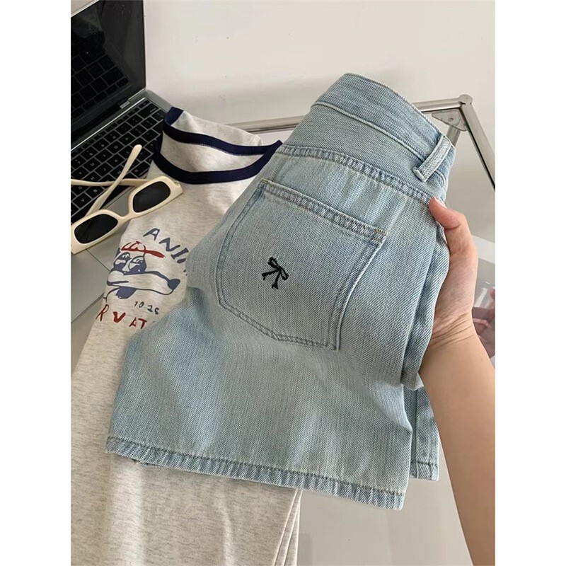 Design Sense Denim Shorts Women's Bow Embroidery Summer New plus size chubby girl High Waist Straight Wide Leg Short Pants Design Sense Denim Shorts Women's Bow Embroidery Summer New plus size chubby girl High Waist Straight Wide Leg Short Pants