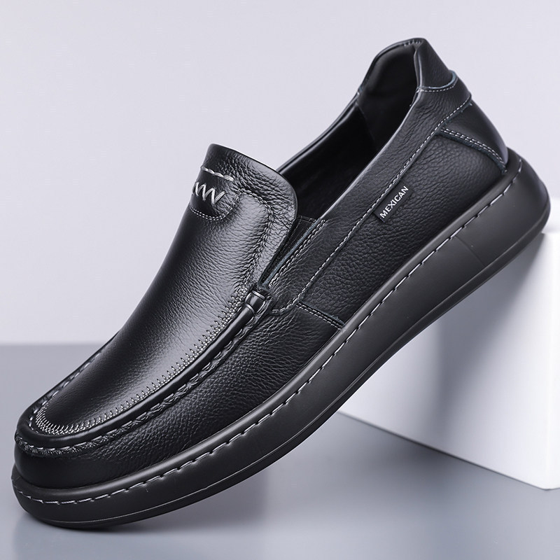 Genuine Leather Men's Casual Leather Shoes, Black Slip-On Shoes with Soft Soles, Comfortable, Lightweight and Versatile Dad Shoes