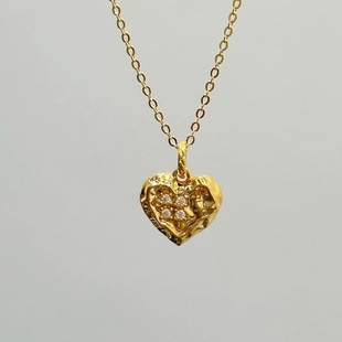 18k Gold Necklace Hammer Love Pendant au750 Color Gold Ancient Method Mosan Diamond Simple Collarbone Chain Pendant Gold