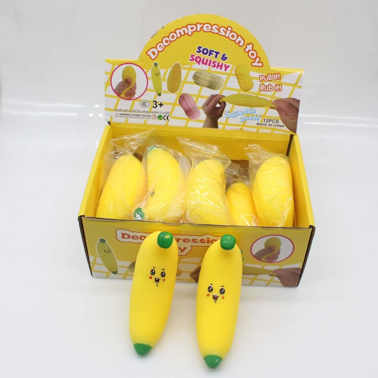 Simulación de verduras amasadas TPR harina arena la la banana fruta berengola chile banana modelado juguete descompresión image 3