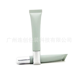 厂家定制16硅胶斜头斜口化妆品唇膏软管透明唇油管唇彩蜜唇釉剖面