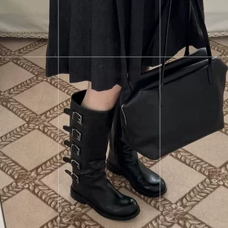 牛皮版~2025年新款小众设计圆头排扣长筒靴女百搭真皮粗跟直筒靴