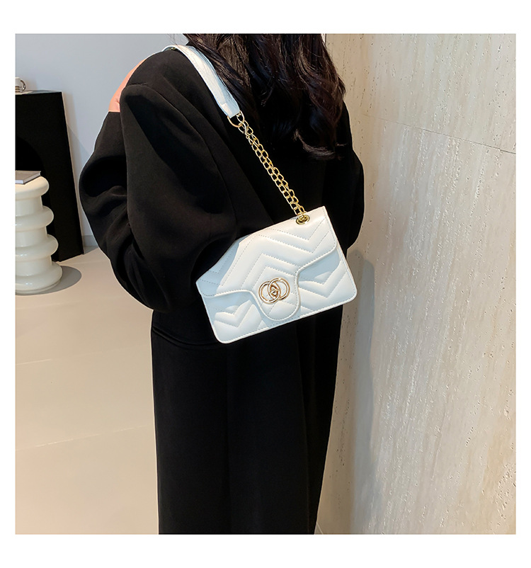 Fashion chain crossbody for women 2024 new high-end niche shoulder bag, fragrant style diamond grid small square bag_voghion.com