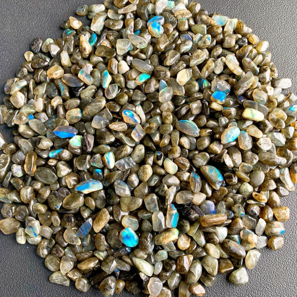 Gray labradorite / 3-5mm 100g