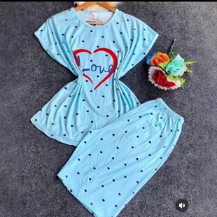 �ļ�˯��Ů���Ķ���A�I������Ůţ�̽z���e�Ҿӷ�