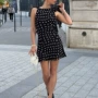 显瘦露背波点荷叶边连衣裙