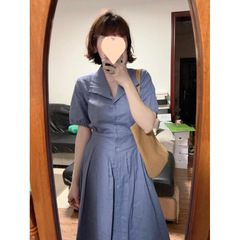 大码胖妹妹茶歇法式赫本风蓝色衬衫连衣裙子女夏季新款气质中长裙