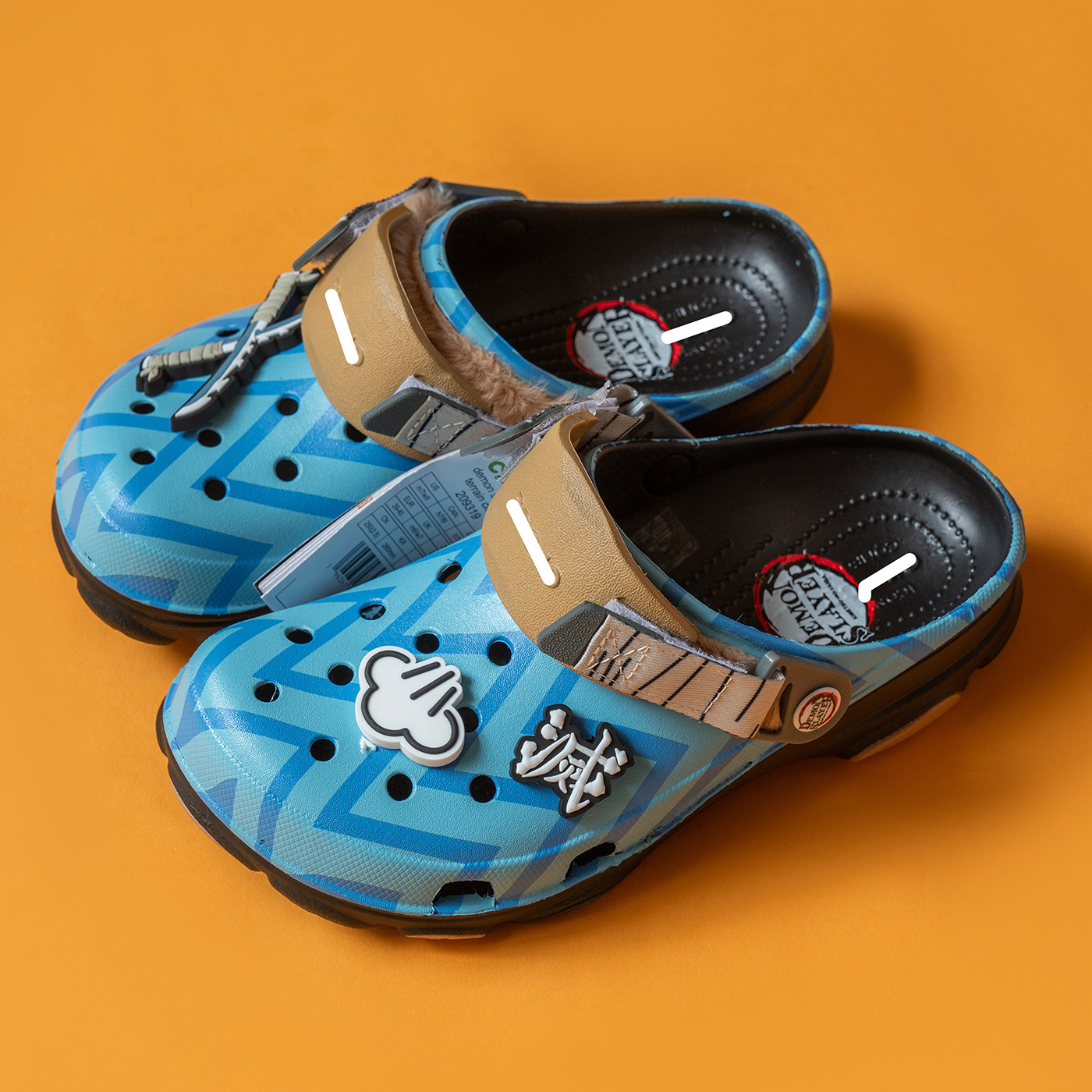 Cross Gundam Trim, zapatos para mujeres, zapatillas cómodas y transpirables para parejas, zapatillas de playa para hombres. image 12