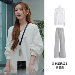 许我耀眼赵露思同款V领卫衣女2025年早秋新款设计感宽松显瘦上衣